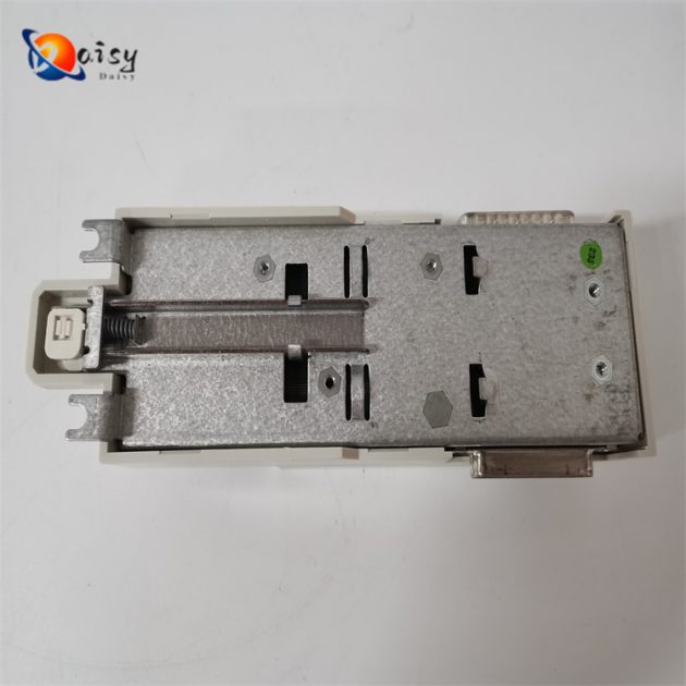 ABB 3HAC032203-004 Controller module Analog output board card