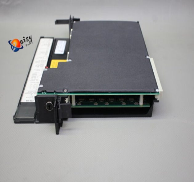 GE Fanuc  IC697CPX928-FE Processor Module - Image 4
