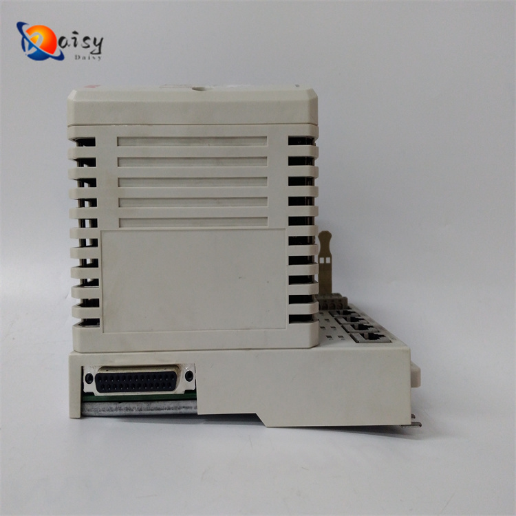 ABB DOC-01 Input output module - Image 2